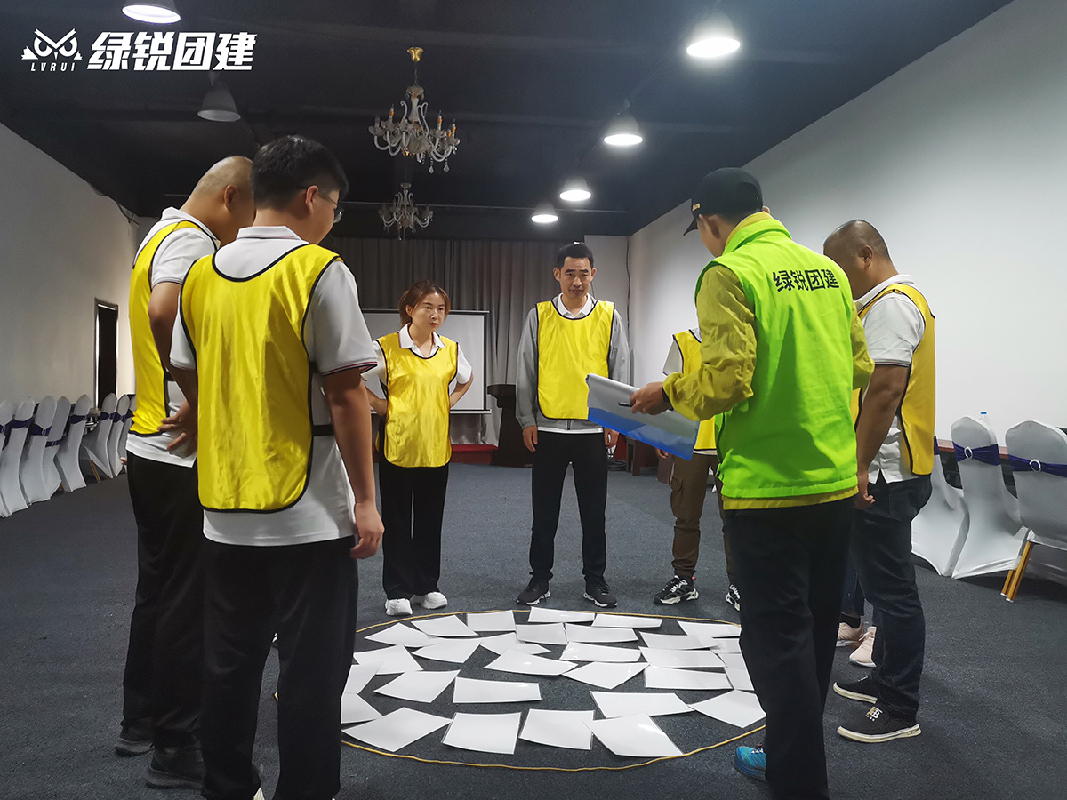 陕西博尔磊建筑工程--牛背梁团建
