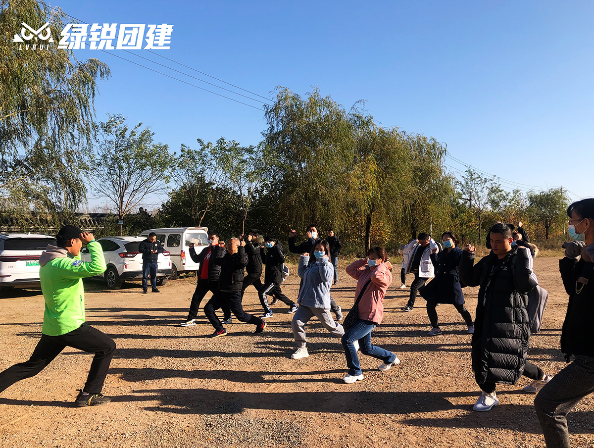 北京神州视翰、上海米健西安办事处--小五台团建