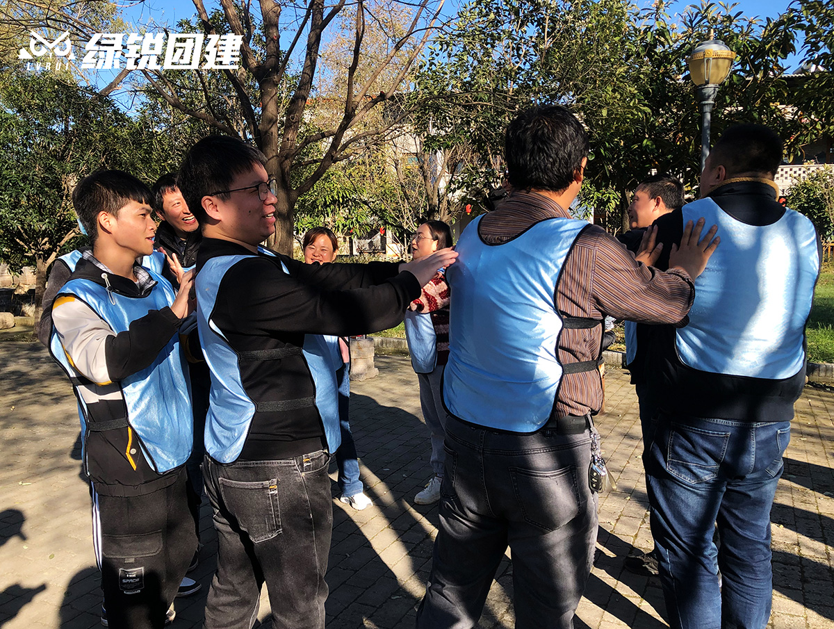 北京神州视翰、上海米健西安办事处--小五台团建