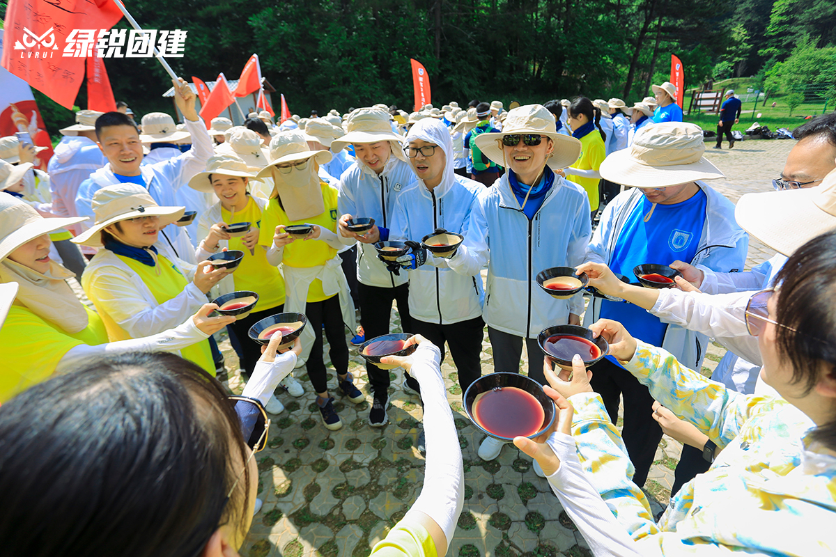 北京新高教--秦直道毅行徒步红色主题团建