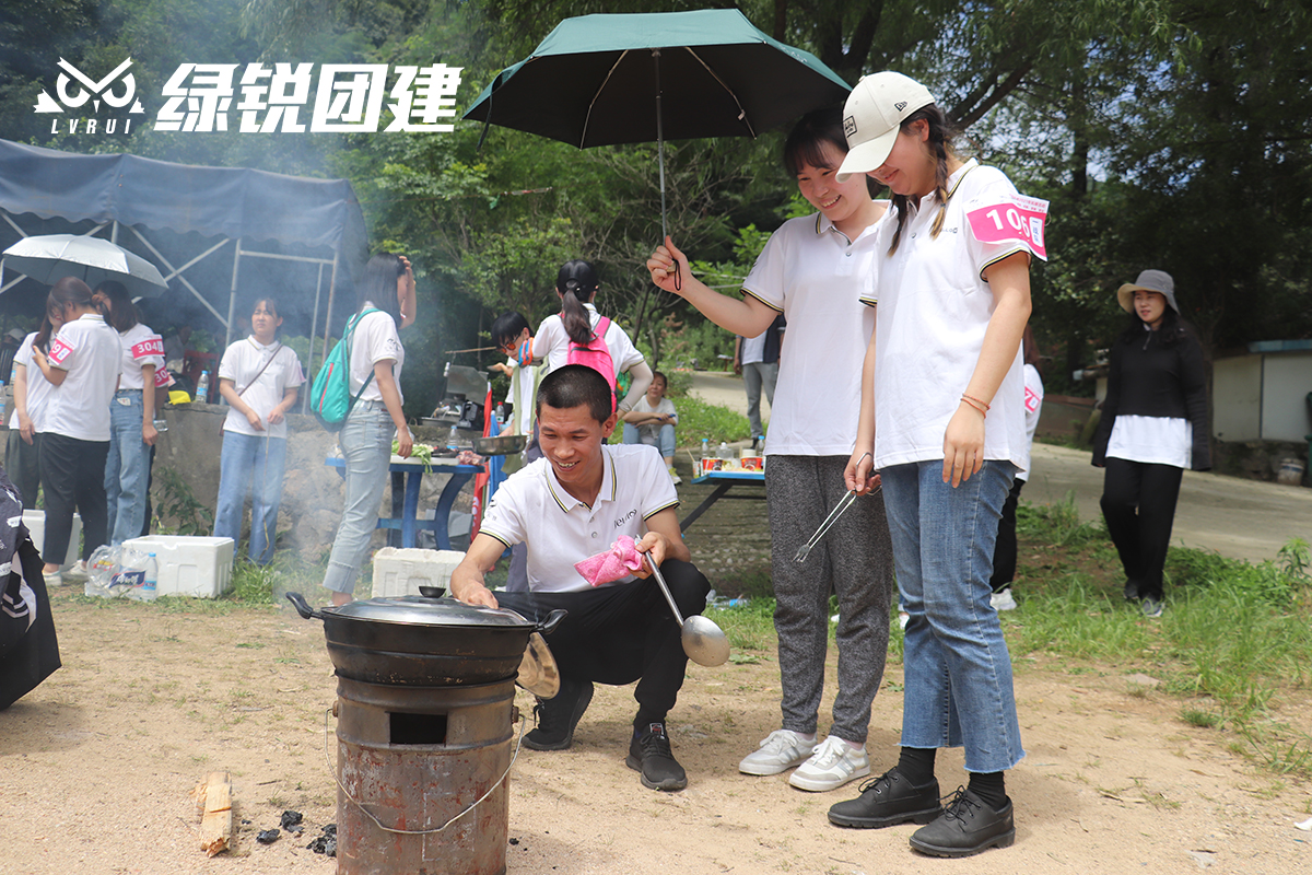 西安竹乐科技--水上皮划艇+旱地冰壶主题团建