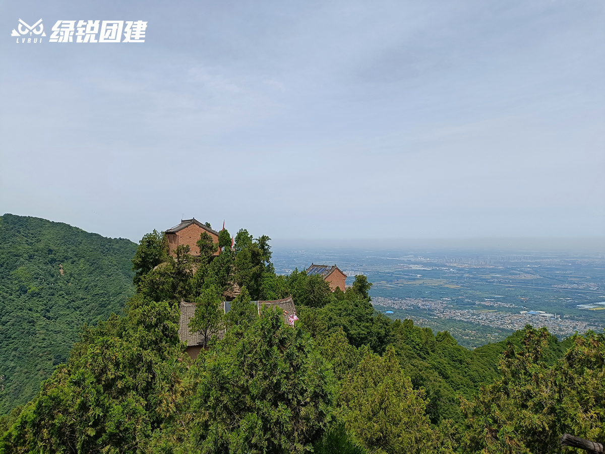 平安产险陕西分公司工会--小五台户外徒步团建
