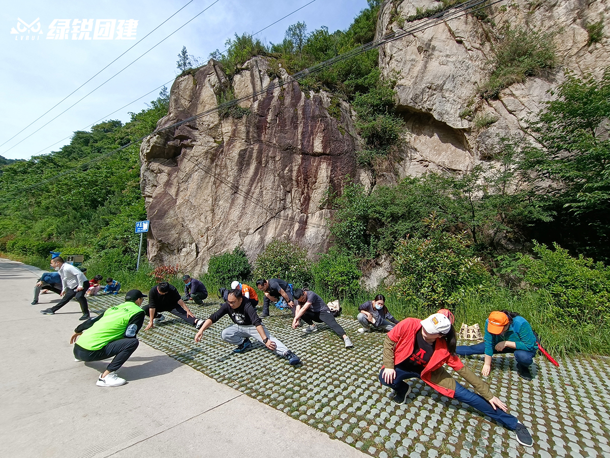 平安产险陕西分公司工会--小五台户外徒步团建