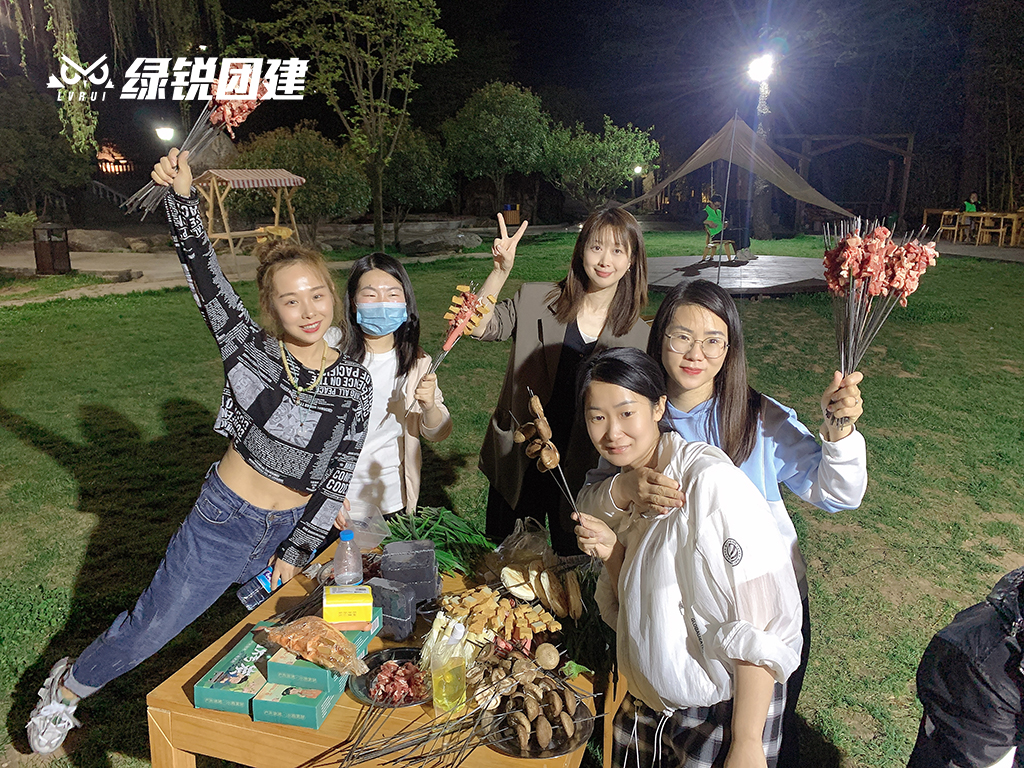 平安金服西安分公司--水上皮划艇团建