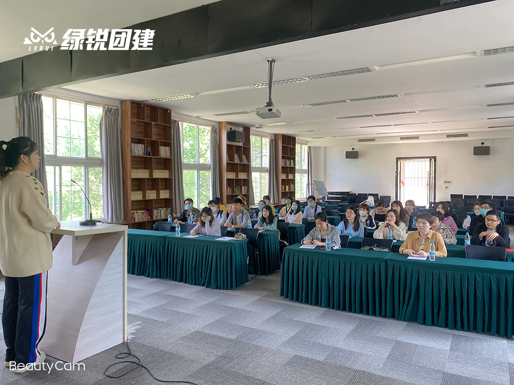 平安金服西安分公司--水上皮划艇团建